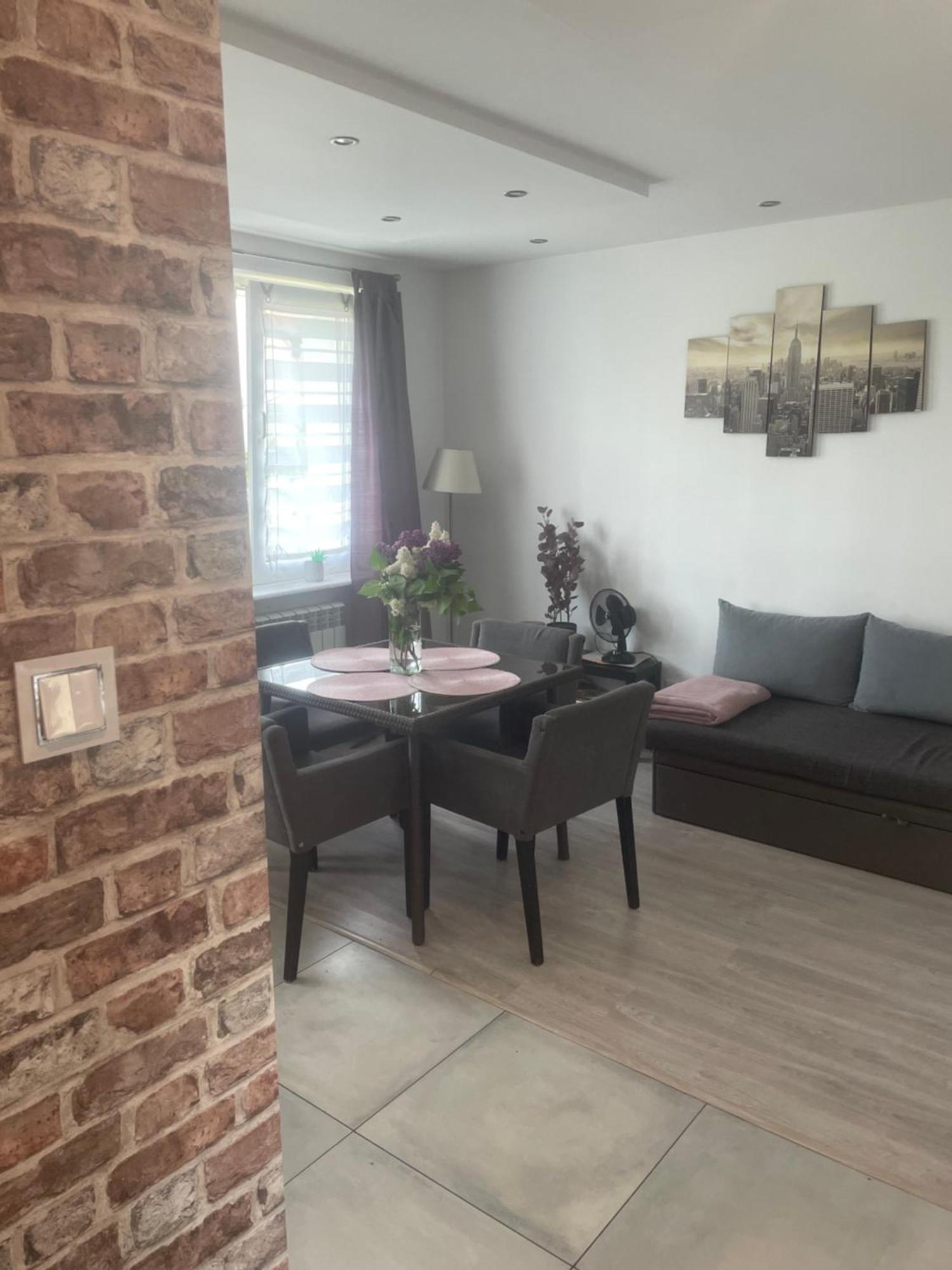 Prestige Apartament Έλμπλαγκ Εξωτερικό φωτογραφία